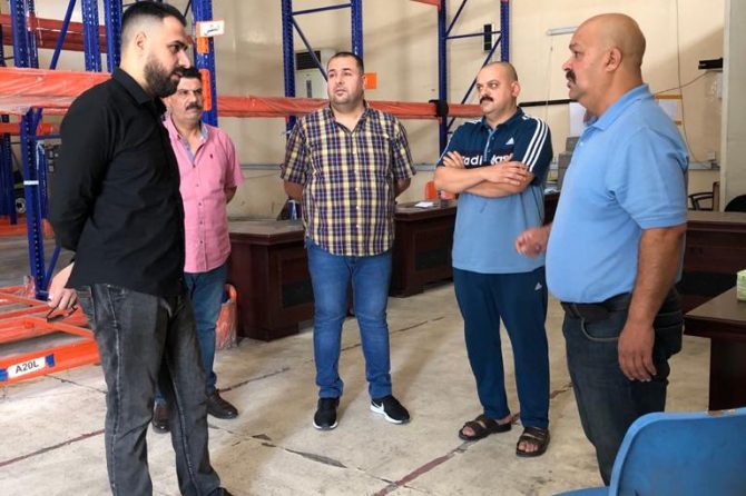 المعاون الاداري لمفوضية الانتخابات يجري جولة تفقدية لعدد من المخازن التابعة لها