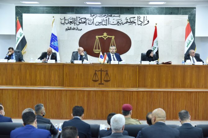 مفوضية الانتخابات تعقد مؤتمرها الثاني مع رؤساء الاحزاب والتحالفات السياسية والمرشحين الافراد