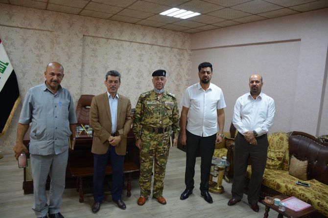 مدير مكتب انتخابات القادسية يستقبل مسؤول الاعلام والعلاقات في مديرية شرطة الديوانية
