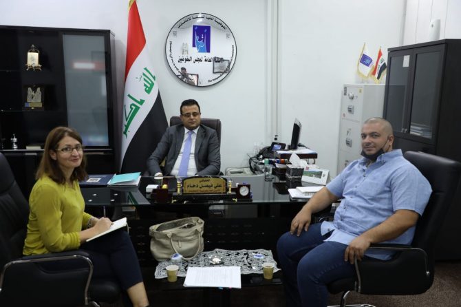 الامين العام لمجلس المفوضين يستقبل الخبيرة القانونية في بعثة الاتحاد الاوربي لمراقبة الانتخابات