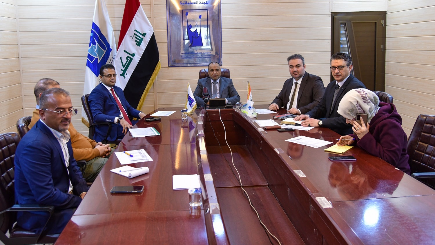 مجلس المفوضين يواصل اجتماعاته مع مديري مراكز التسجيل في مكاتب المحافظات