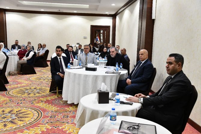 لرفع كفاءة الموظفين الاداريين ورشة تثقيفية حول الاجراءات الادارية التحضيرية للانتخابات البرلمانية المقبلة